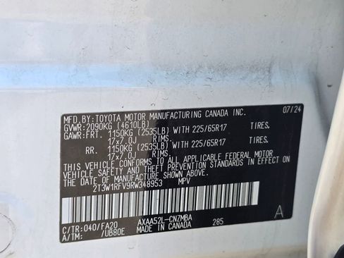 Used 2024 Toyota RAV4 XLE FWD image 18