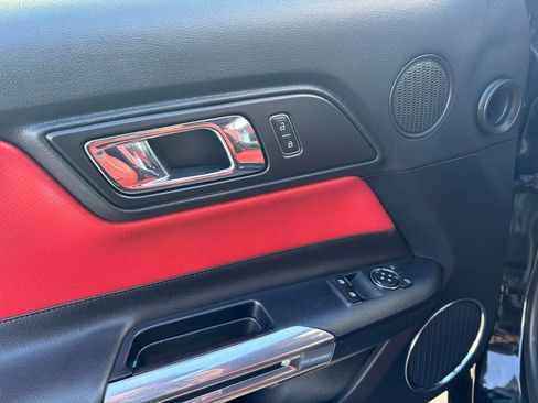 Used 2015 Ford Mustang GT Premium image 11