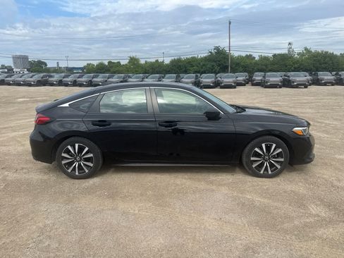 Used 2024 Honda Civic EX-L image 5