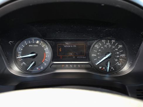 Used 2018 Ford Explorer XLT FWD image 14