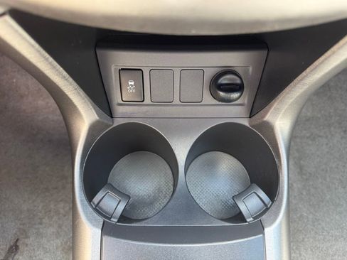 Used 2012 Toyota RAV4 FWD w/ Upgrade Value Pkg image 31