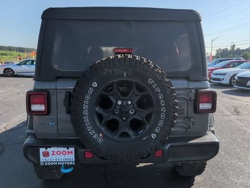 Used 2023 Jeep Wrangler Unlimited AWD/4WD image 7