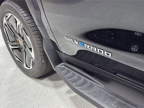 New 2026 Chevrolet Silverado EV LT image 16
