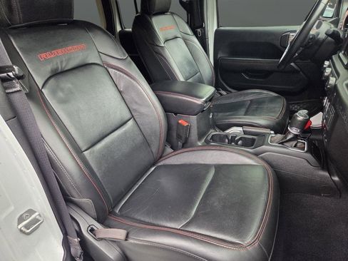 Used 2018 Jeep Wrangler Unlimited Rubicon AWD/4WD image 16