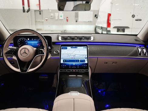 Certified 2023 Mercedes-Benz S 580 4MATIC Sedan image 15