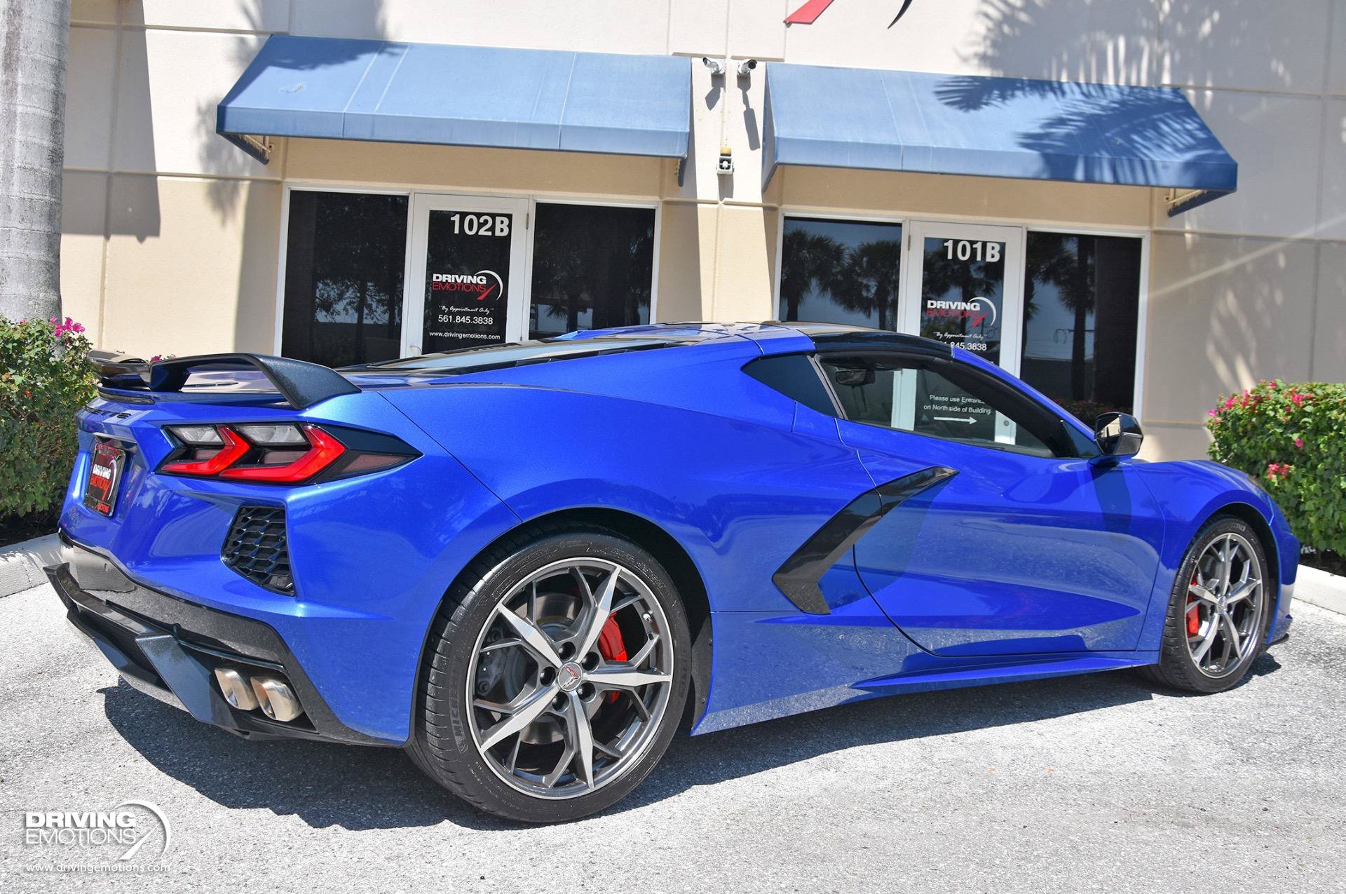 Used 2020 Chevrolet Corvette Stingray Premium Cpe w/ 3LT RWD image 23
