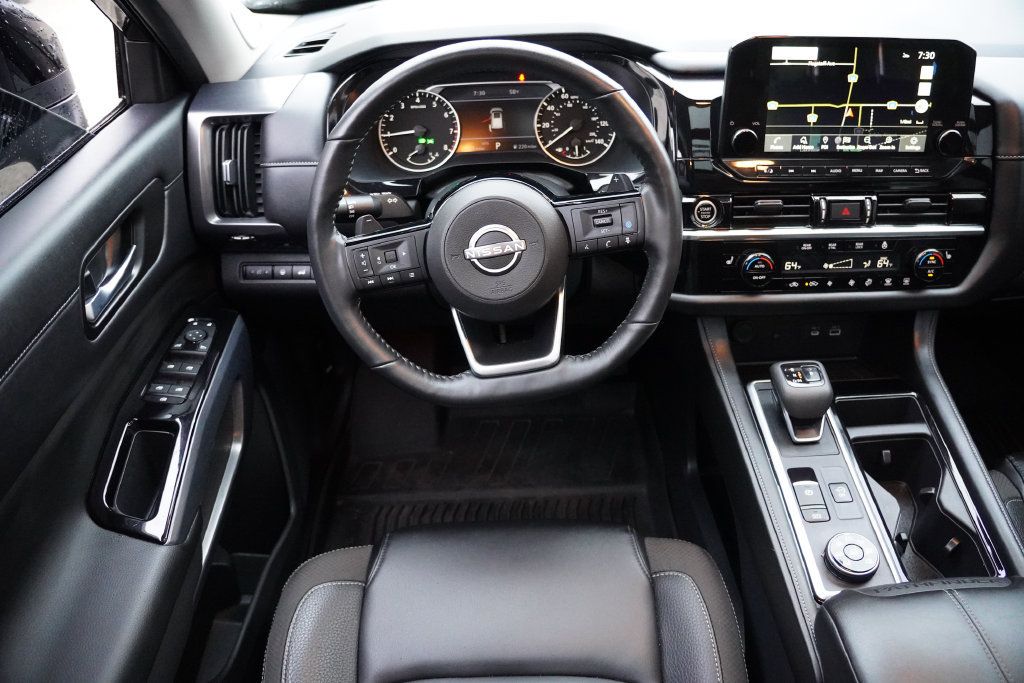 Used 2024 Nissan Pathfinder SL w/ SL Premium Package AWD/4WD image 22