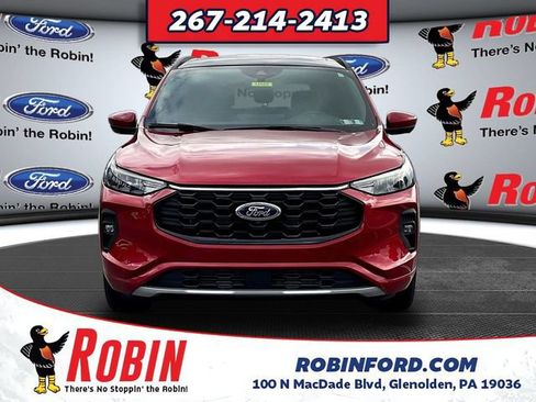 Certified 2023 Ford Escape ST-Line Select w/ Tech Pack #2 AWD/4WD image 2