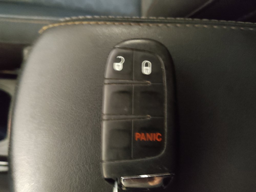 Used 2018 Jeep Compass Sport w/ Tech Group FWD image 32