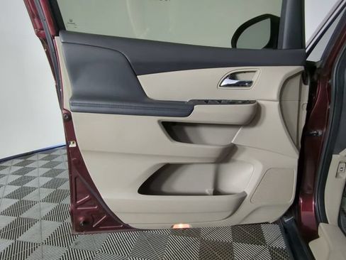 Used 2016 Honda Odyssey EX-L image 30