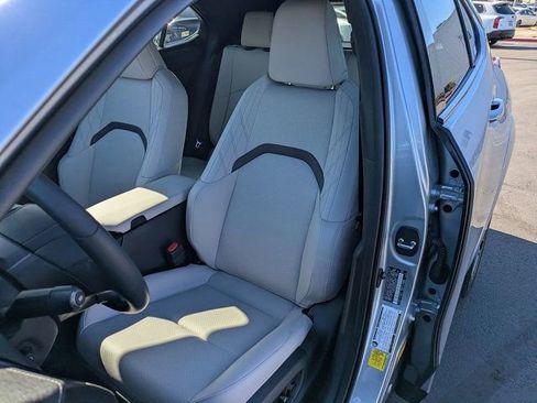 Used 2024 Lexus UX 250h FWD w/ Premium Package image 11