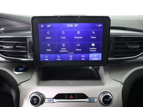 Used 2023 Ford Explorer XLT w/ XLT Sport Appearance Package AWD/4WD image 55