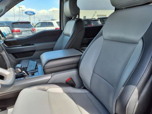 Used 2022 Ford F150 Lariat w/ Equipment Group 502A High AWD/4WD image 8
