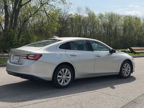 Used 2022 Chevrolet Malibu LT FWD image 33