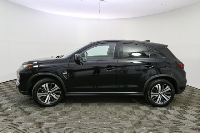 Used 2025 Mitsubishi Outlander Sport ES AWD/4WD image 6