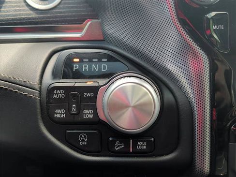 Used 2020 RAM 1500 Limited AWD/4WD image 13