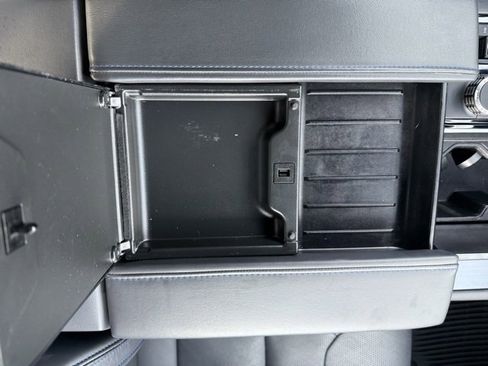 Used 2025 Toyota Tundra Platinum image 29