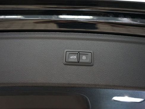 Used 2023 Audi Q5 2.0T Premium AWD/4WD image 53
