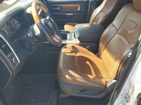 Used 2016 RAM 2500 Longhorn RWD image 5