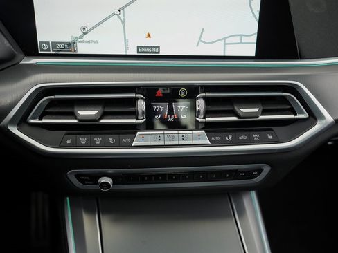 Used 2019 BMW X5 xDrive40i w/ M Sport Package image 33