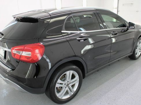 Used 2019 Mercedes-Benz GLA 250 image 10