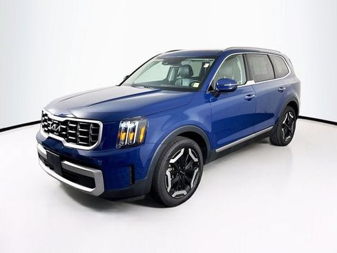 Certified 2024 Kia Telluride S w/ S Sunroof Package AWD/4WD image 1