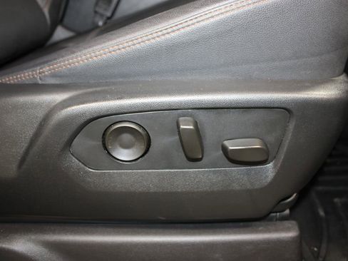 Used 2022 GMC Sierra 1500 AT4 w/ AT4 Premium Package image 35