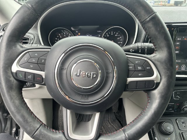 Used 2019 Jeep Compass Limited w/ Safety & Security Group AWD/4WD image 12