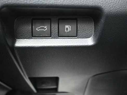 Used 2026 Toyota Crown AWD/4WD image 22