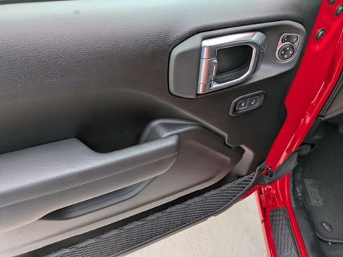 New 2025 Jeep Wrangler Sport AWD/4WD image 11