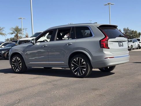 New 2026 Volvo XC90 T8 Plus w/ Protection Package Premier AWD/4WD image 9