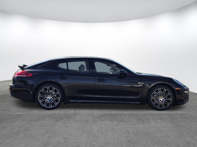 Used 2016 Porsche Panamera 4 AWD/4WD image 8