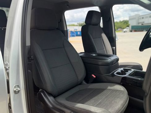 Used 2022 Chevrolet Silverado 3500 LT w/ Convenience Package AWD/4WD image 31