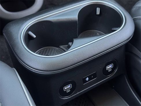 Used 2024 Hyundai Ioniq 5 Limited image 22