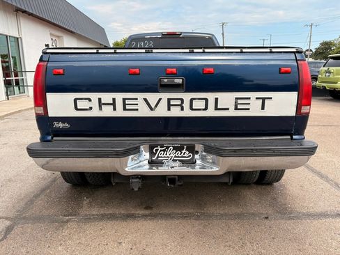 Used 1995 Chevrolet Silverado 3500 4x4 Crew Cab image 6