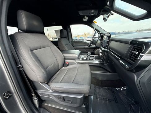 Used 2022 Ford F150 XLT w/ Equipment Group 302A High image 21