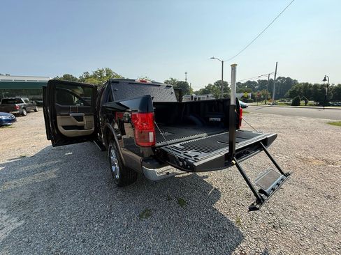 Used 2020 Ford F150 Lariat AWD/4WD image 12