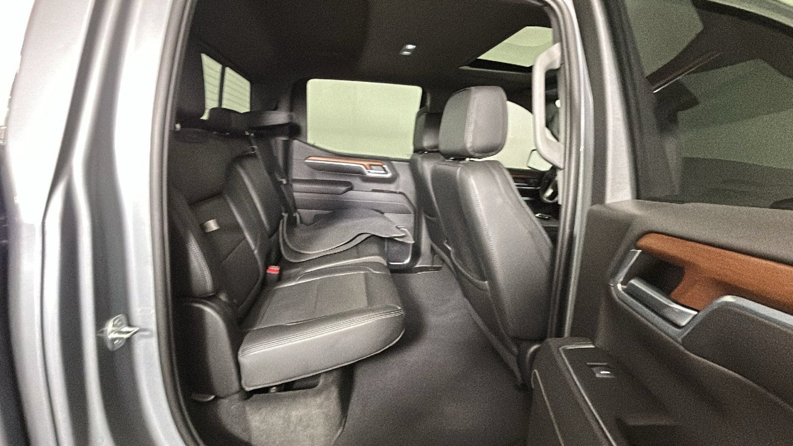 Used 2023 GMC Sierra 1500 Denali w/ Denali Reserve Package AWD/4WD image 34
