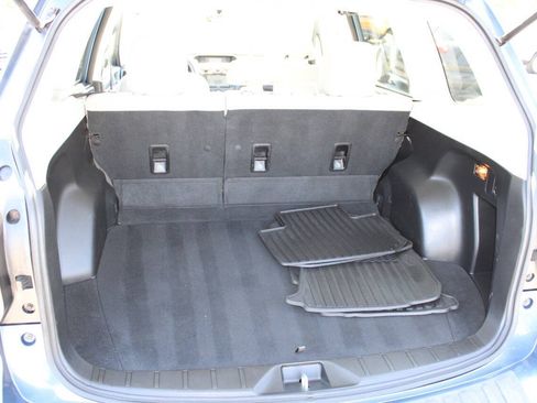 Used 2014 Subaru Forester 2.5i Premium AWD/4WD image 25