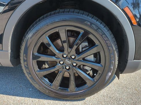 Certified 2023 Lincoln Nautilus Reserve w/ Monochromatic Package image 11