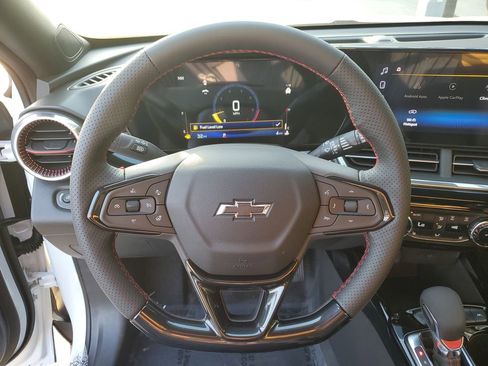New 2026 Chevrolet Trax RS w/ Driver Confidence Package FWD image 27