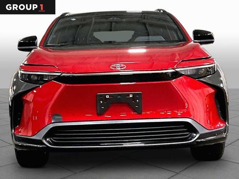 Used 2024 Toyota bZ4X AWD w/ Weather Package image 4