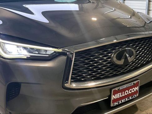 Used 2020 INFINITI QX50 Luxe w/ Navigation Package image 30