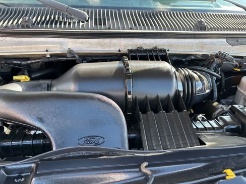 Used 2011 Ford E-350 and Econoline 350 Super Duty w/ PWR Group image 39