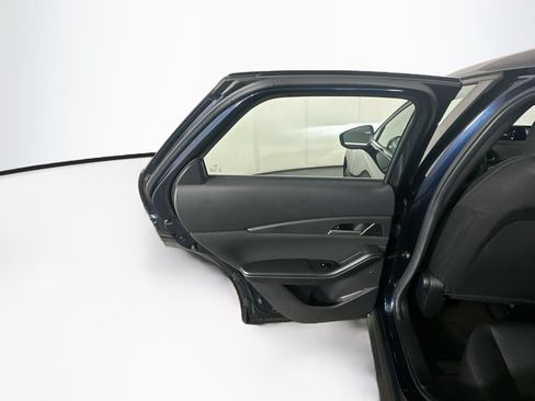 Used 2025 MAZDA CX-30 AWD 2.5 S image 25