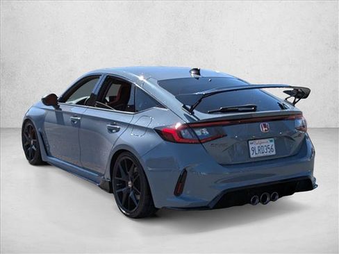 Used 2024 Honda Civic Type R image 8