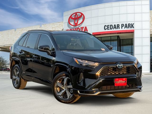 Used 2024 Toyota RAV4 SE AWD/4WD image 1