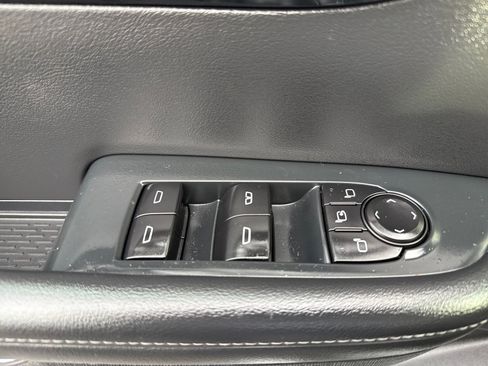 Used 2025 Buick Enclave Preferred image 25