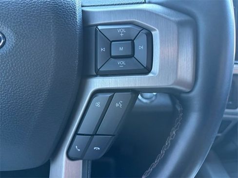 Used 2022 Ford F450 Platinum w/ FX4 Off-Road Package image 19