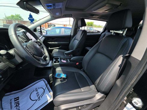 Used 2024 Honda Odyssey Touring image 6